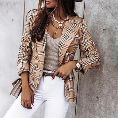 Damen stylischer und trendiger Blazer | Herbst