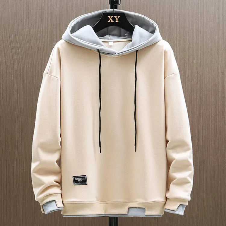 Klassischer Hoodie mit Taschen für Männer