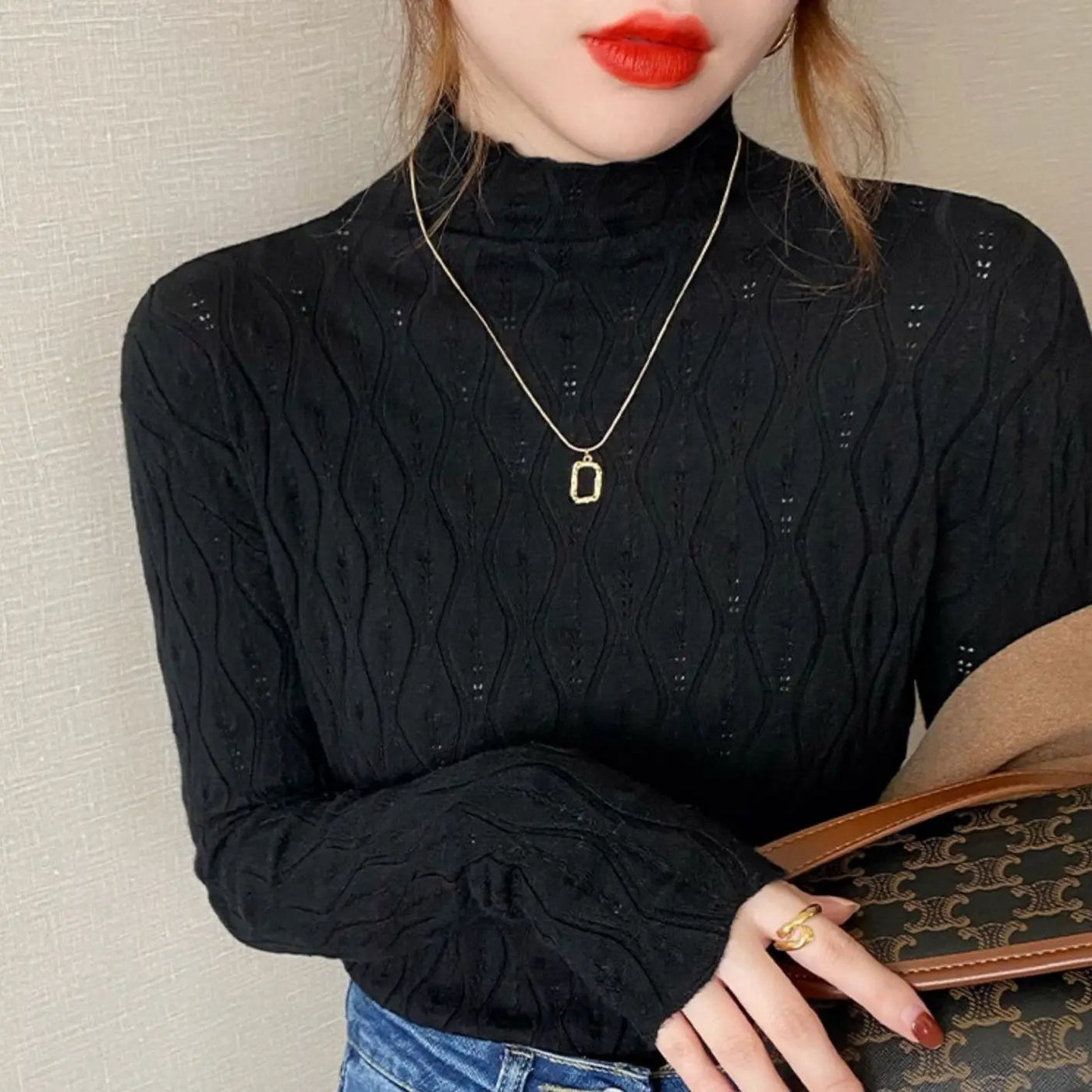 Rollkragenpullover aus weichem Strick für Frauen