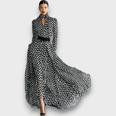 Zarielle – Maxi-Chiffonkleid mit Schwarz-Weiß-Muster