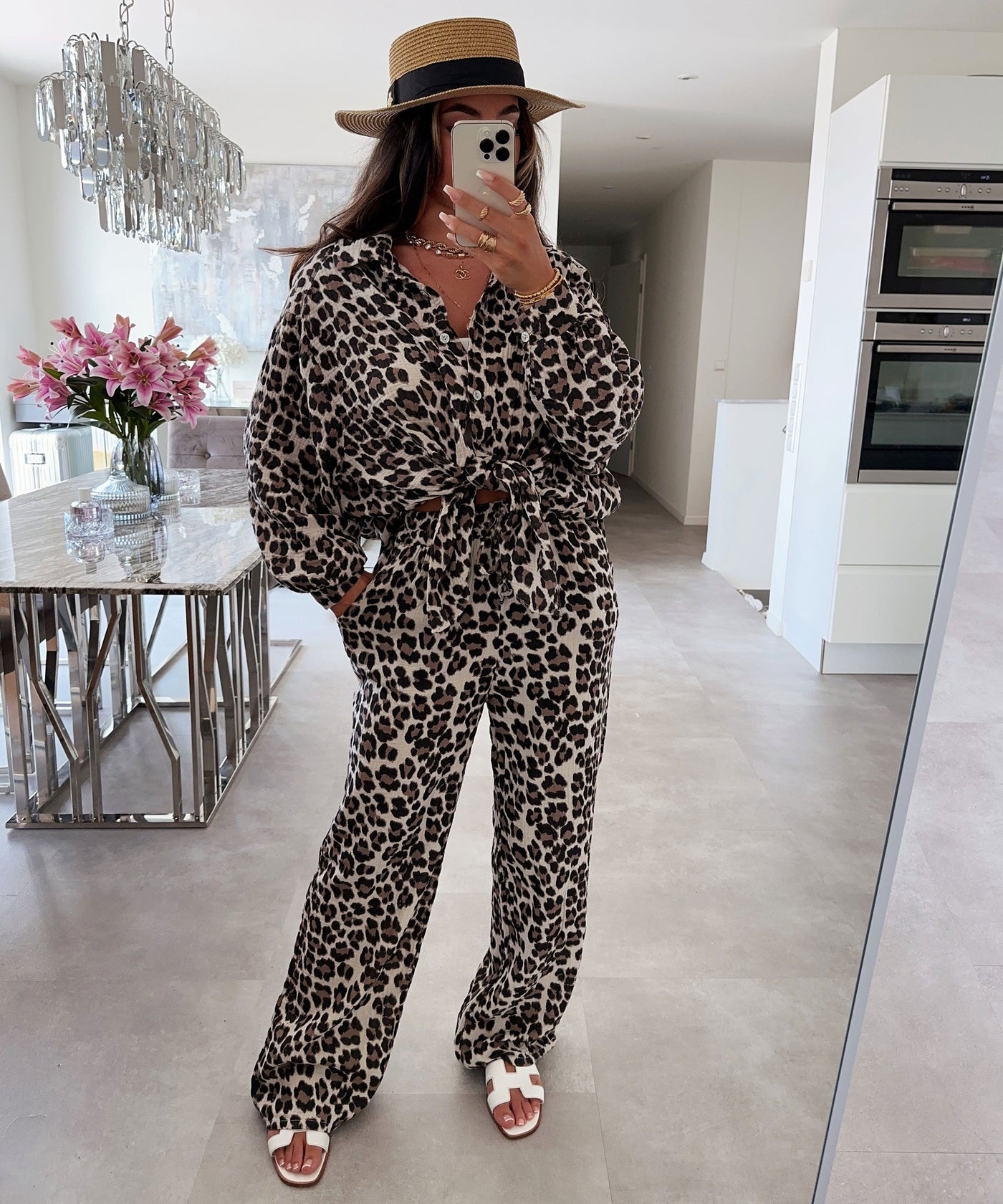Yamila® | Bluse Freya Leo Braun Kurz
