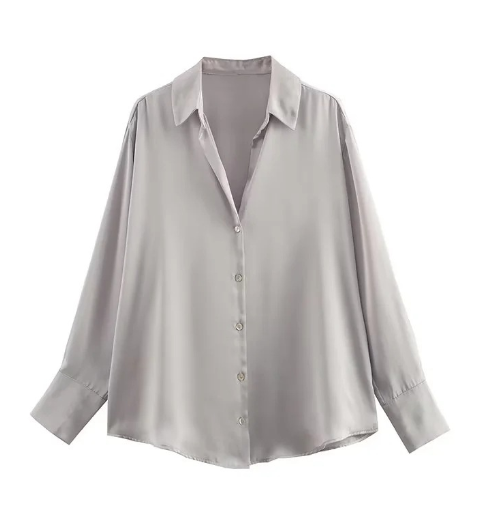 Ivy Sommerbluse | Moderne Seidenbluse für Damen mit Knöpfen