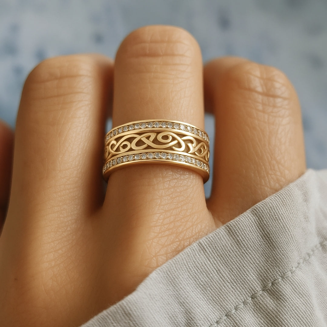 Thekla – Ornamentgold-Ring