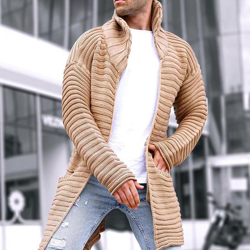 Einfache Winterstrickjacke für Männer