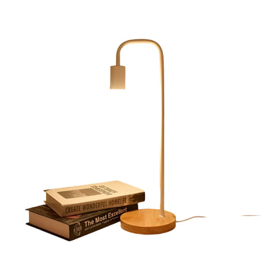 UrbanLume Industrielle Nachtlampe – Elegante Metall Tischlampe