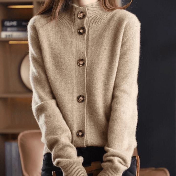 Warme Strickjacke mit Knöpfen für Damen
