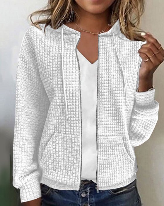 Gesteppter Kapuzenpulli mit Kordelzug für Frauen.