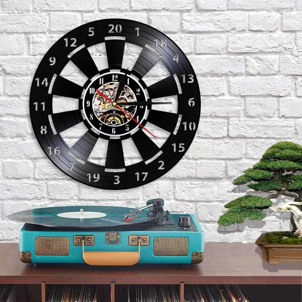 DartGlow Vintage Dartboard Wanduhr