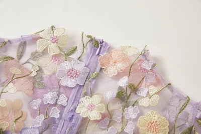 Sophia - Elegantes Blumenkleid im Midi-Stil