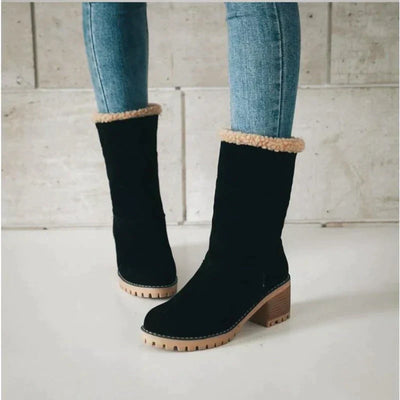 Schicke Wildlederstiefeletten mit Fellbesatz für Frauen