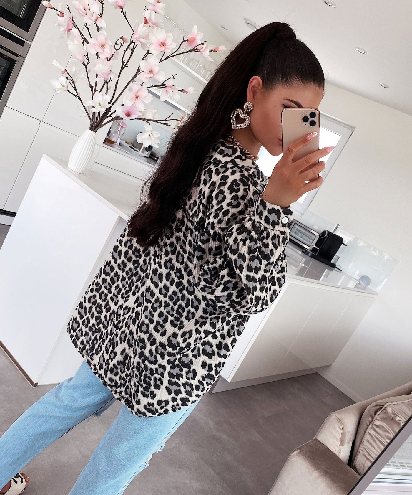 Yamila® | Bluse Freya Leo Braun Kurz